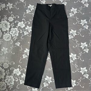 Aritzia Babaton Black Stretch Wool Pull On
Crop Pant Sz 00